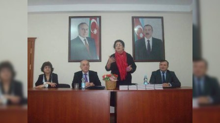 Həkim-şair və şairə məktəblilərlə görüşüblər