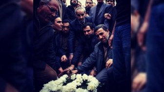 Əhmədinejadın anası ölüb