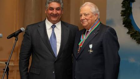 Azad Rəhimov Rusiya Olimpiya Komitəsinin fəxri sədrinə orden təqdim etdi 