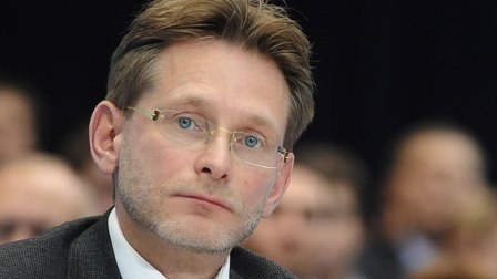  Putin məsləhətçisini işdən qovdu