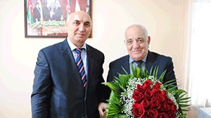 Nazir baş direktoru vəzifədən azad etdi