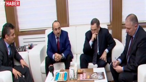 Əli Həsənov TRT rəhbərliyi ilə görüşüb