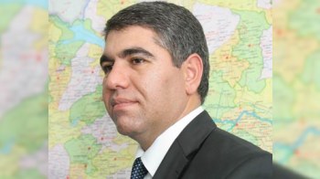 “İkirəqəmli qiymət artımı olacaq, banklara krediti olanlar daha çox manat xərcləyəcək”