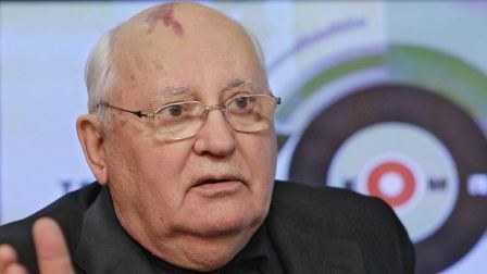 Qorbaçov: “Yanukoviç özünü siyasətçi kimi yox edib”