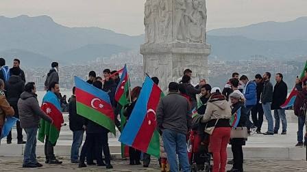 İzmirdən Ermənistana ETİRAZ