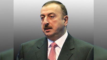 Prezident manatın ucuzlaşmasından DANIŞDI: "Bu birinci bir siqnal idi"