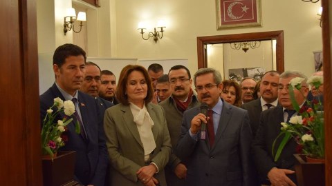 Türkiyə parlamentində Xocalı soyqırımı sərgisi açıldı