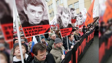 Moskvada Boris Nemtsova həsr olunmuş matəm yürüşü keçirilir - FOTOLAR
