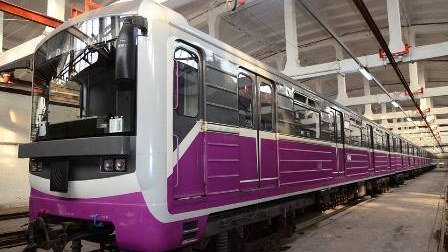 Bakı metrosundakı qatarlar modernləşdirilir - FOTOLAR