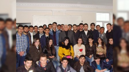 Deputat tələbə gənclərlə görüşüb - FOTOLAR