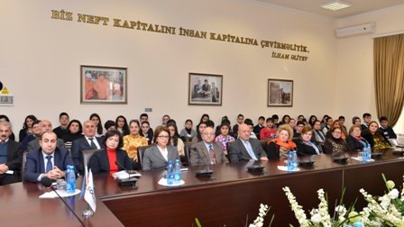 Bakı Ali Neft Məktəbində “Gənc kimyaçıların yaradıcılıq müsabiqəsi” keçirilib 