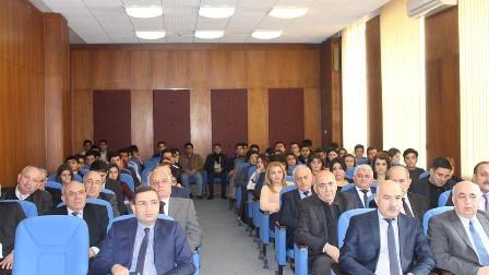 Deputat Neft Akademiyasının tələbələrinə çağırış etdi