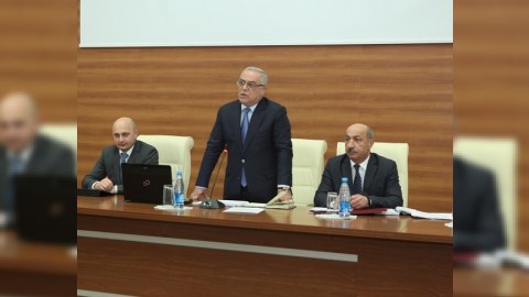 Nazir müavini əlilliyin təyinatı ilə bağlı müşavirə keçirdi