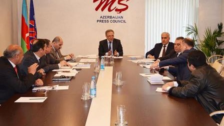 3 KİV-lə bağlı məsələ «Reket jurnalistika»ya qarşı mübarizə Komissiyasında araşdırılacaq