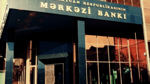 Mərkəzi Bankın valyuta ehtiyatları son 33 ayda ən aşağı həddə düşüb