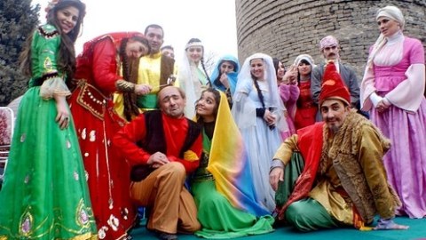 Folklorşünas alim: “Bahar qızı Novruzun simvolu ola bilməz, onu bizə Sovet hökuməti sırıyıb” - MÜSAHİBƏ