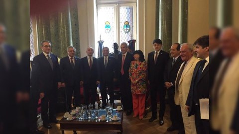 Azərbaycanlı deputatlar Argentina senatının sədri ilə görüşüblər - FOTOLAR