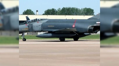 Türkiyə bu hərbi təyyarənin uçuşuna qadağa qoydu 