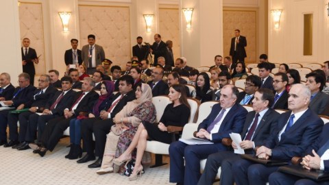 İlham Əliyev: “Beynəlxalq arenada öz milli mənafelərimizi qorumaq üçün bir-birimizi dəstəkləyirik”