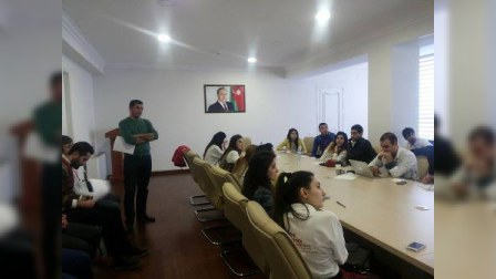 Elşad Eyvazlı "Gənc Əkinçi"lərə mühazirə dedi - FOTO