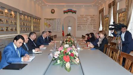 Əli Həsənov:“Dünyanın ən böyük problemi düz sözü deyə bilməməkdədir”