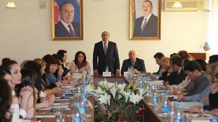 Müəllimlər sabitliyi pozmağa çalışanlara cavab verəcəklərini bəyan etdilər- FOTO 