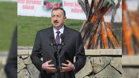 Prezident Bakıda Novruz tonqalı yandırdı