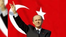 Dövlət Baxçalı yenidən MHP sədri seçildi