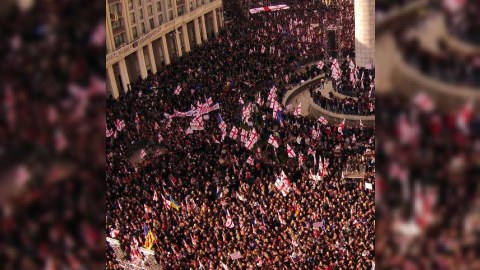 Saakaşvili Tbilisidə 50 minlik mitinq keçirdi - FOTO