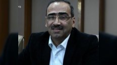 Keçmiş hakim məhkəmə zalındaca həbs olunub