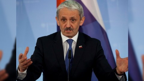 Əcnəbi eks-baş nazir prezident Poroşenkonun məsləhətçisi oldu