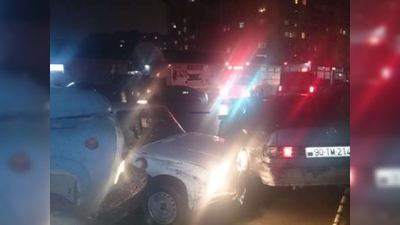 Bakıda ağır QƏZA: ZİL 22 maşını əzdi – FOTOLAR