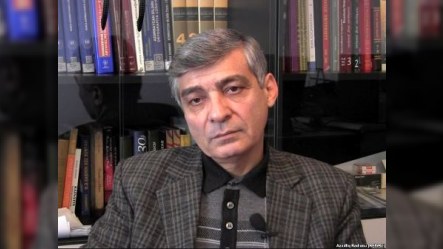 Vurğun Əyyub Müsavat Məclisindən kənarlaşdırıldı 