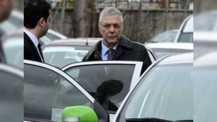 Keçmiş kəşfiyyatçı öldürülməsi planlaşdırılan adamların siyahısını AÇIQLADI