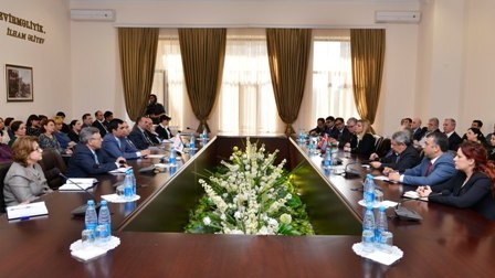 Xəzər Strateji İnstitutunun nümayəndə heyəti Bakı Ali Neft Məktəbində olub