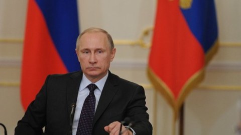 Putin gəlir və əmlakını açıqladı