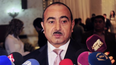 Əli Həsənov: “…anti-türk ovqatından qaynaqlanırlar”