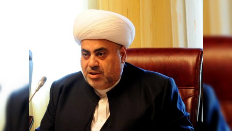 Allahşükür Paşazadə: "Bu, özünü prezident adlandırana yaraşmaz" 