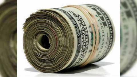 “Dollar əmanətləri üzrə sığortalanma 12 faizdən 6 faizə endirilməlidir” - İqtisadçı