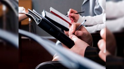 Jurnalist deputatlar jurnalistlərlə necə maraqlanırlar?.. 
