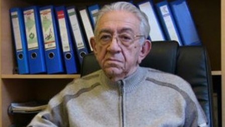 Vəfa Quluzadə oğlunun yanında dəfn olunacaq 