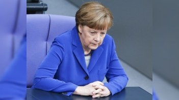 Merkel Moskvada müxalifətlə görüşəcək