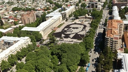 Gəncədə Heydər Əliyevlə bağlı rekorda imza atıldı – FOTO 