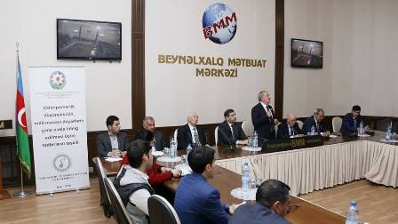 “Aşıq Şəmşir” Mədəniyyət Ocağında gəncəlrə Heydər Əliyev irsindən danışıldı