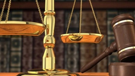 Bakıda prokuror icra başçısının oğluna 6 il 6 ay iş istədi