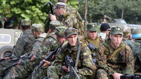 Ukrayna ərazisindəki Rusiya ordusunun sayı açıqlandı