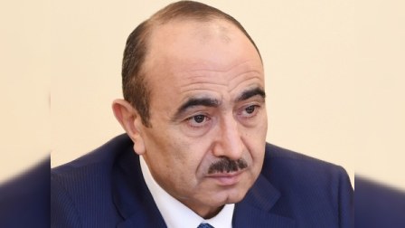 Əli Həsənov gənclərə SƏSLƏNDİ