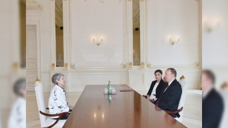 İlham Əliyev və xanımı UNESCO-nun baş direktorunu qəbul edib 