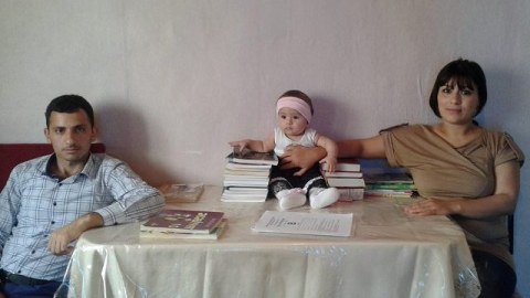 Evlənərək ən ucqar kəndə işləməyə gedən iki gənc müəllim: “Çıxış yolunu bunda gördük” - MÜSAHİBƏ