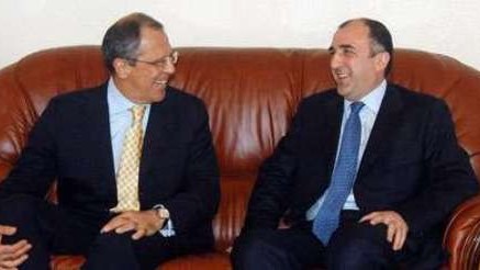 Məmmədyarov Lavrovla danışıqlara başlayır 